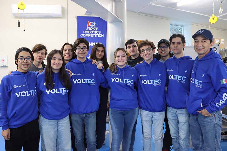 Equipo de VOLTEC Robotics de la PrepaTec Eugenio Garza Lagüera.