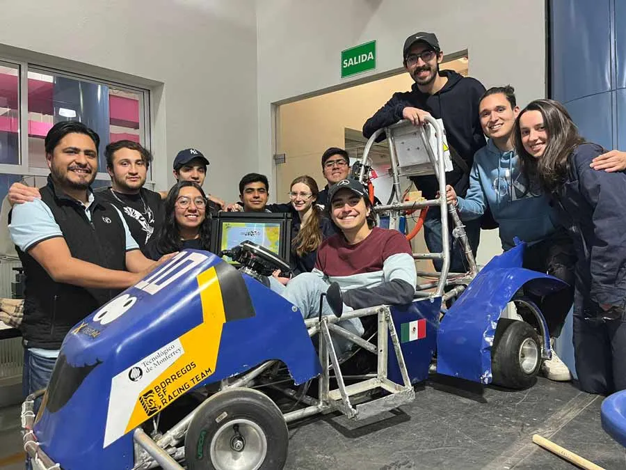  Triunfa escudería de campus Santa Fe en final de Electratón
