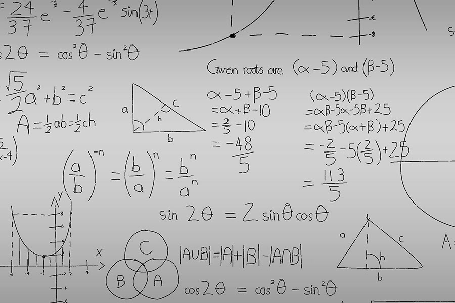 Mateo Flores, ganador de la medalla de plata en la Olimpiada Metropolitana de Matemáticas