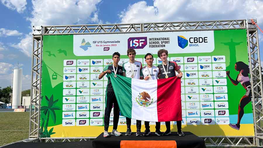 Alumno Queretano de PrepaTec gana doble medalla en juegos mundiales