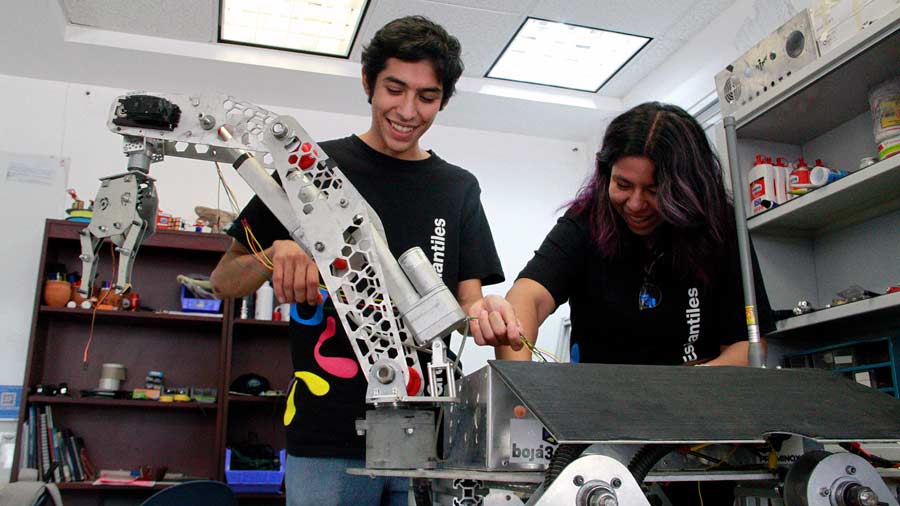 Estudiantes del Tec destacan en concurso de robot Eagle X mars rover