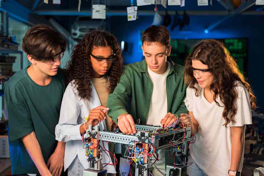 Estudiantes en área STEM