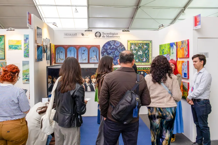 alumnos tec exponen en bada su arte