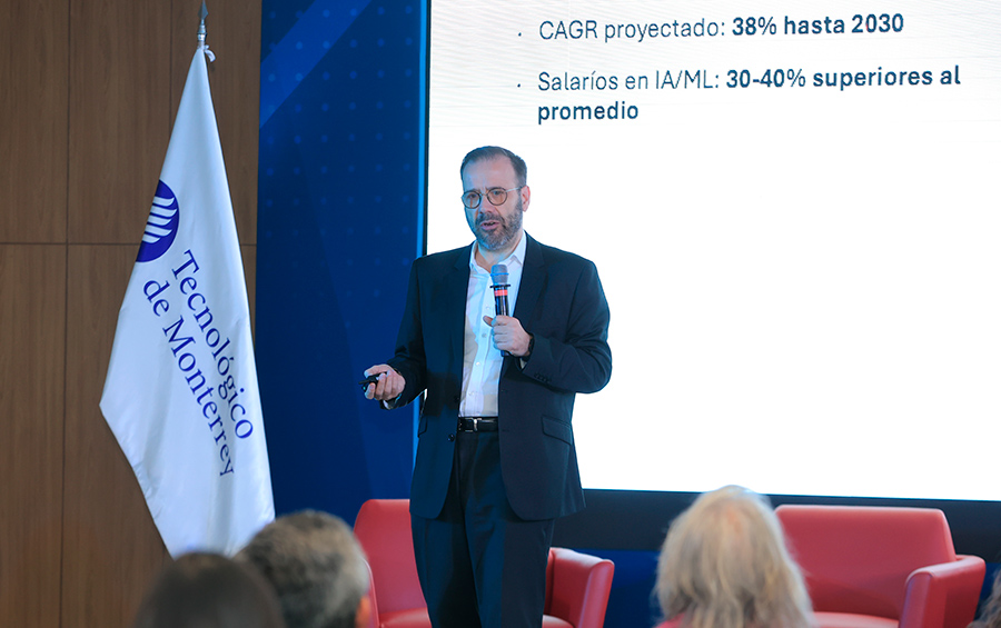 Especialista Tec habla sobre la IA en la educaci&oacute;n.