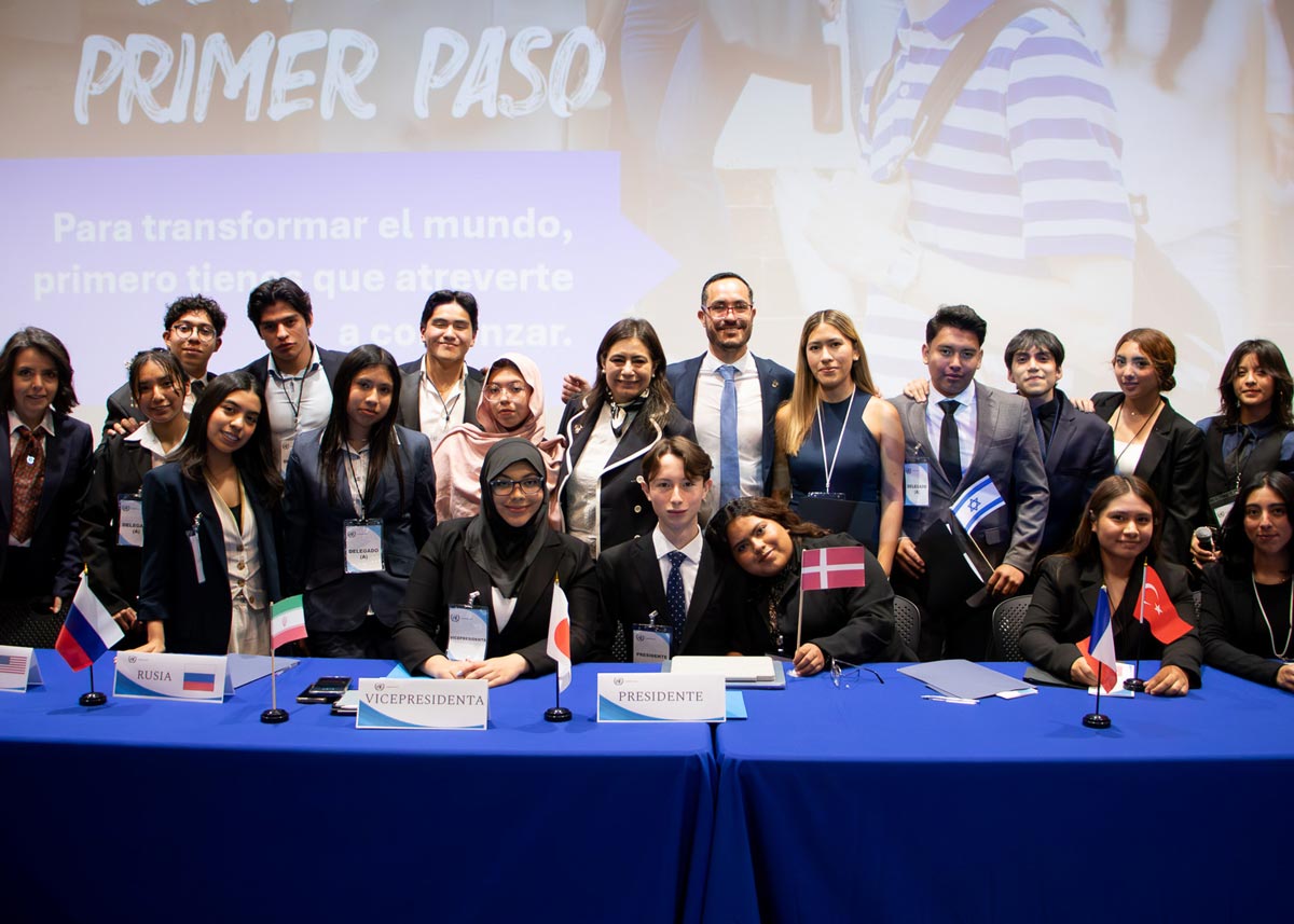 Estudiantes durante Con-ciencia Social