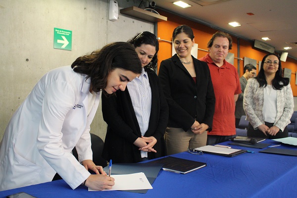 firma alumna