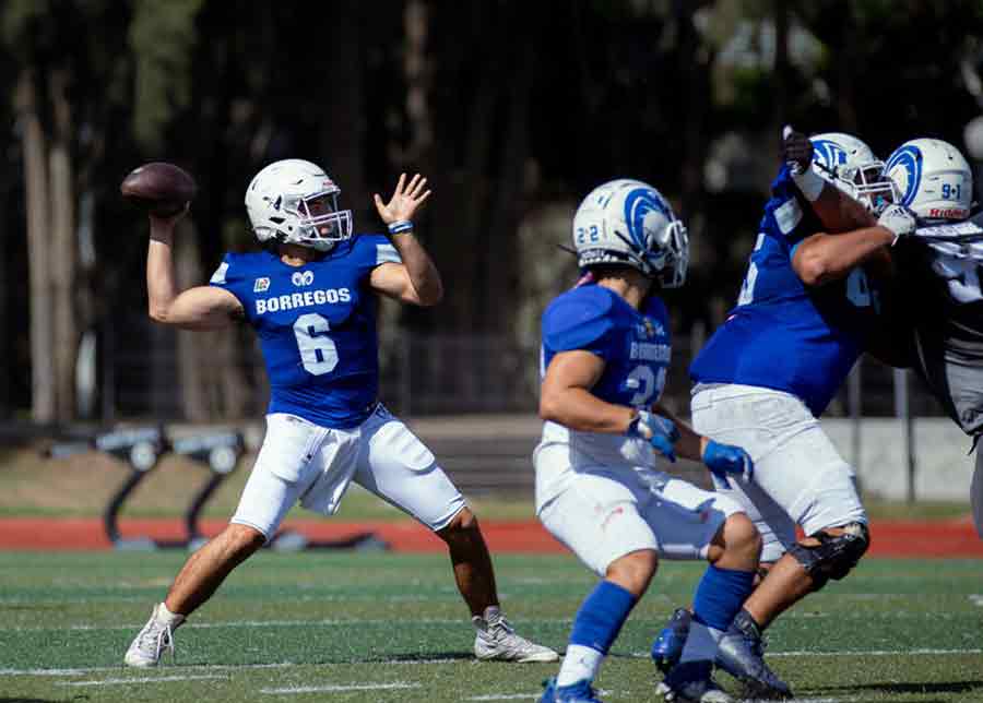 Equipo de Tec Guadalajara de futbol americano de la Liga ONEFA listo para la temporada 2023.