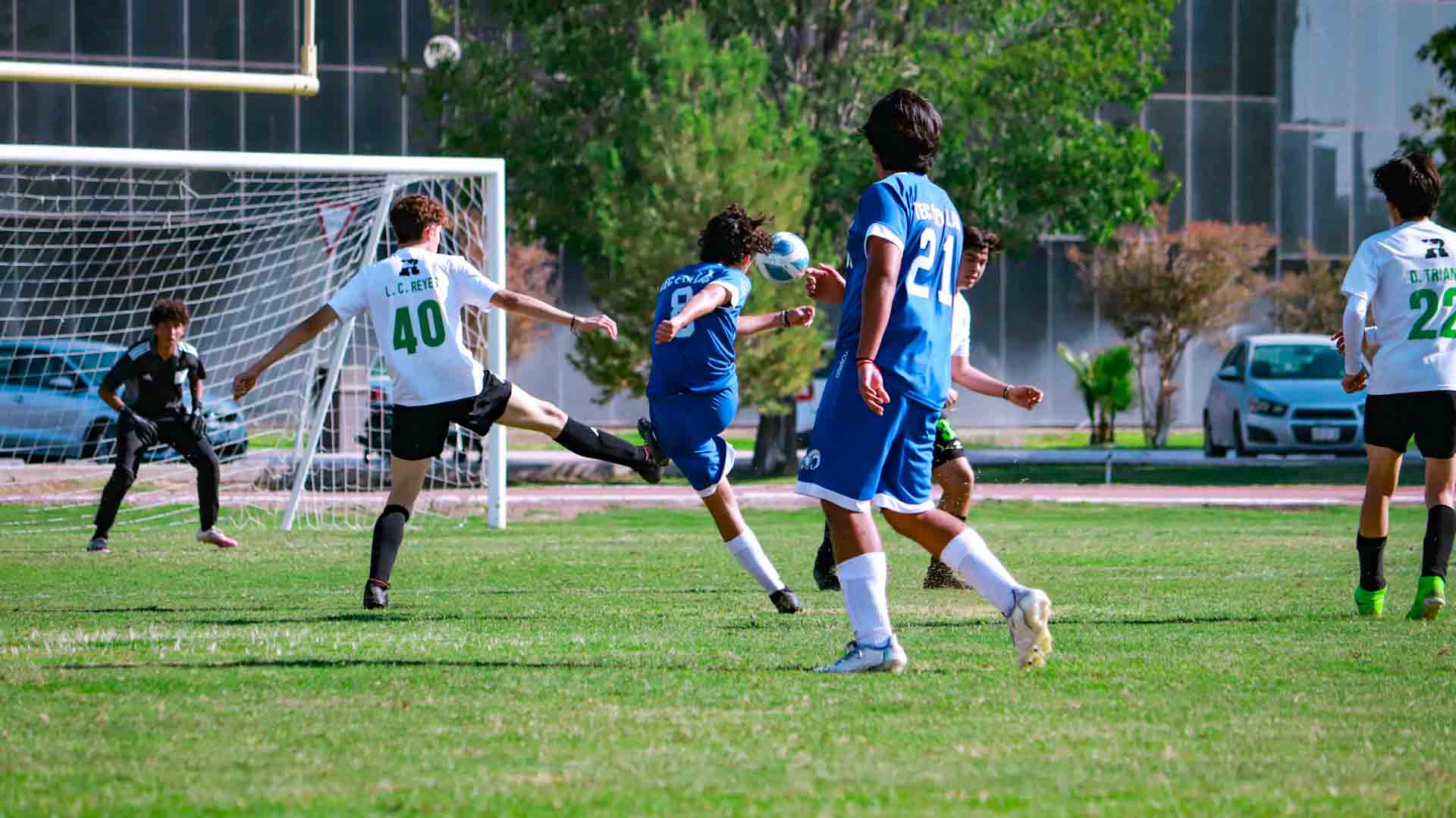 Gana pase a nacional de CONADEIP equipo de soccer de PrepaTec 