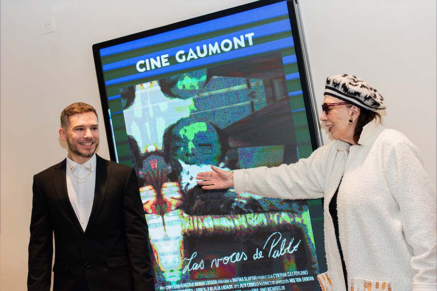 Gonzalo Murúa con la actriz Graciela Borges en la premiere de Las Voces dePablo