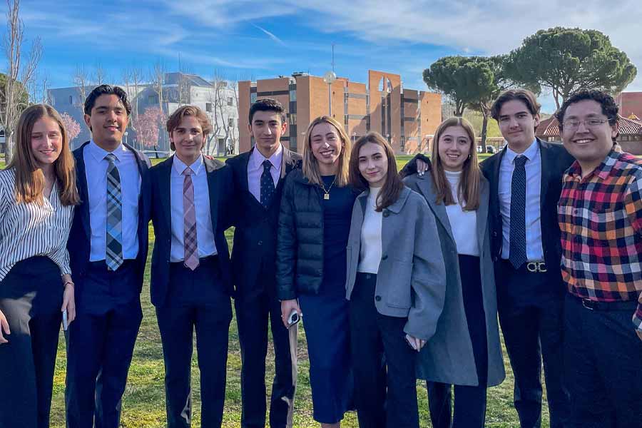 Delegación de PrepaTec en SEKMUN Madrid