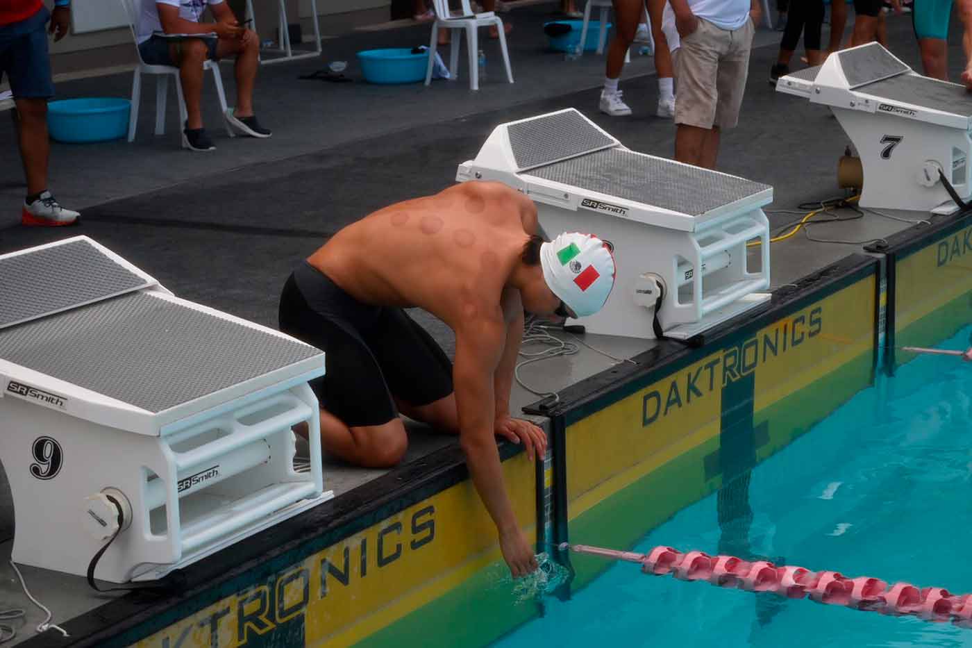 Carlos Kossio, nadador y estudiante del Tec Guadalajara, participará en Juegos Panamericanos Junior. 