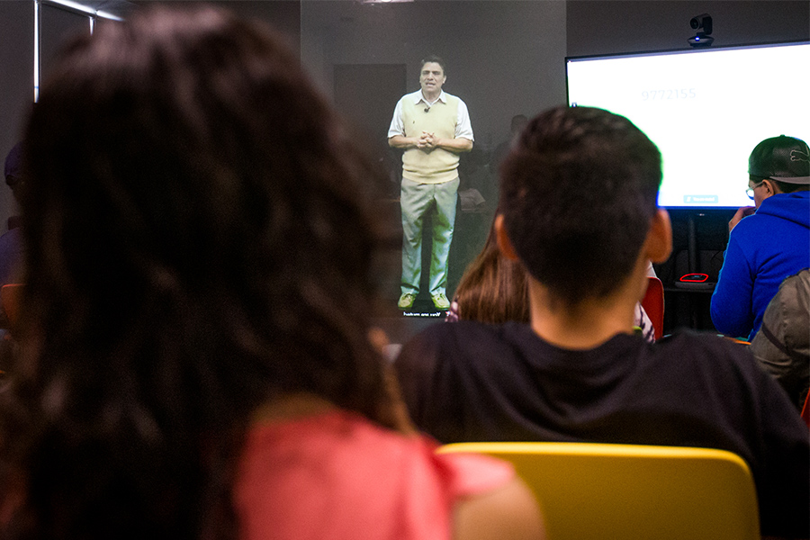 La clase se transmitió en 5 campus del Tec de la Región Norte.