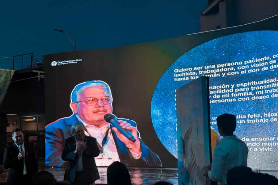 Homenaje al doctor Antonio Ríos en el 15 aniversario del Parque Orión