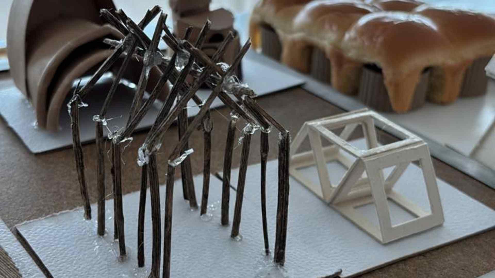 Profesores del Tec Puebla desarrollan una metodología para optimizar tiempos en el diseño arquitectónico impulsada por la Inteligencia Artificial. 