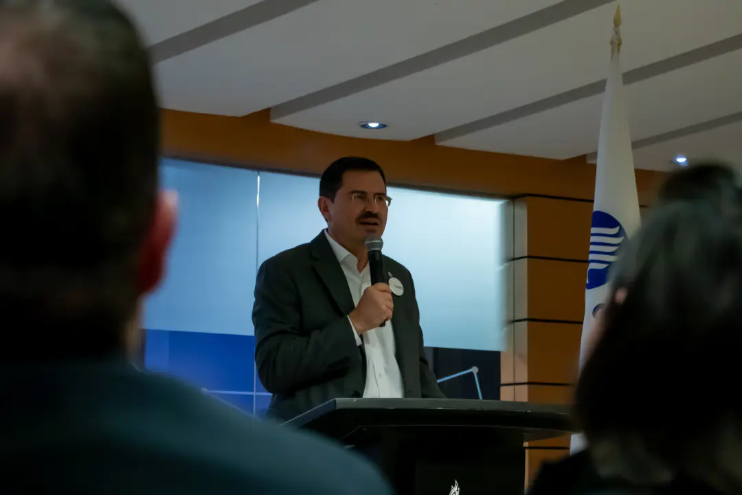 Mensaje institucional Laboratorio Leading & Competence 