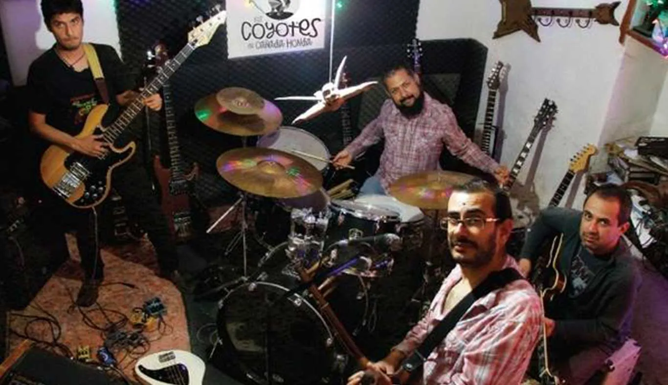 Integrantes de la Banda "Los coyotes de Cañada Honda" a principios de 2020.