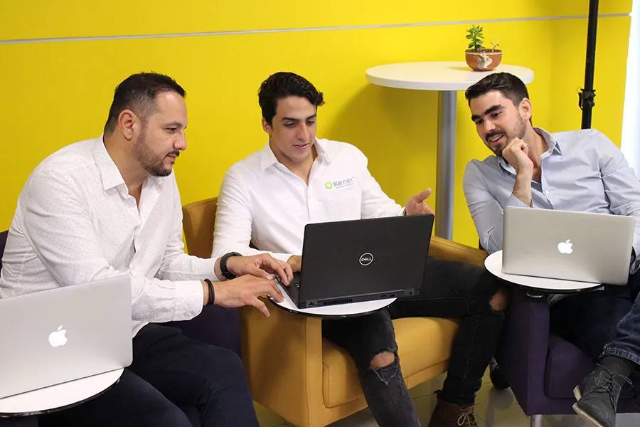 José Emilio, alumno del Tec de Monterrey forma parte de la incubadora de empresas