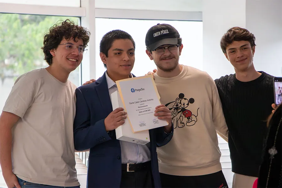 Triufan con plataforma educativa que busca el uso &eacute;tico de la IA