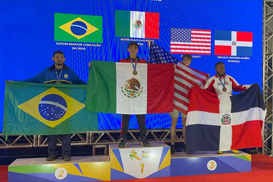 Kevin Onofre ganador de la medalla de oro en el Campeonato Panamericano  de Wushu.