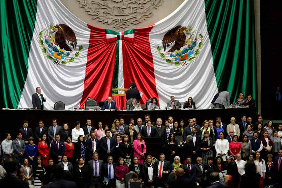 Los legisladores no aprobaron la Reforma Energética presentada por el presidente.