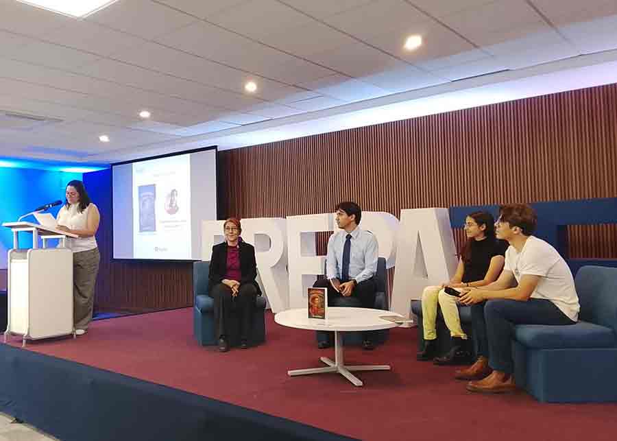 Libro para enseñar matematicas profesora Tec.