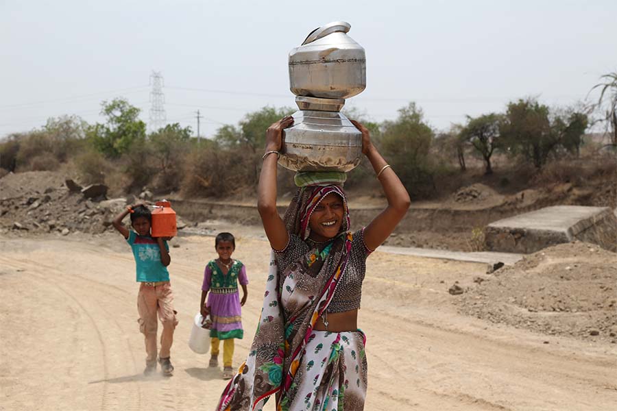 Alumnos diseñan línea de agua potable para comunidad vulnerable