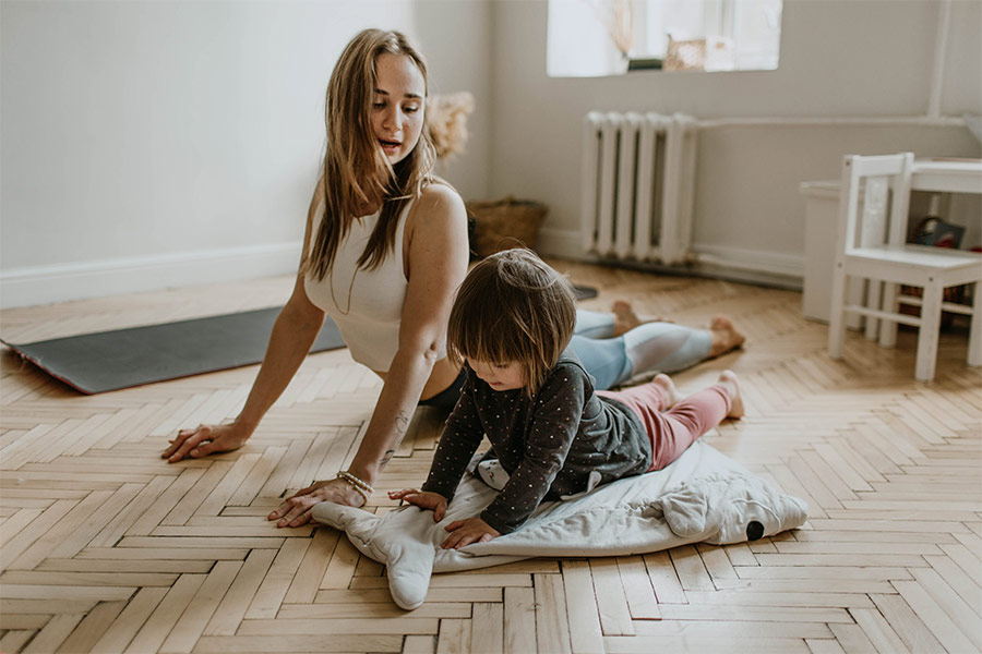 mama-hija-yoga