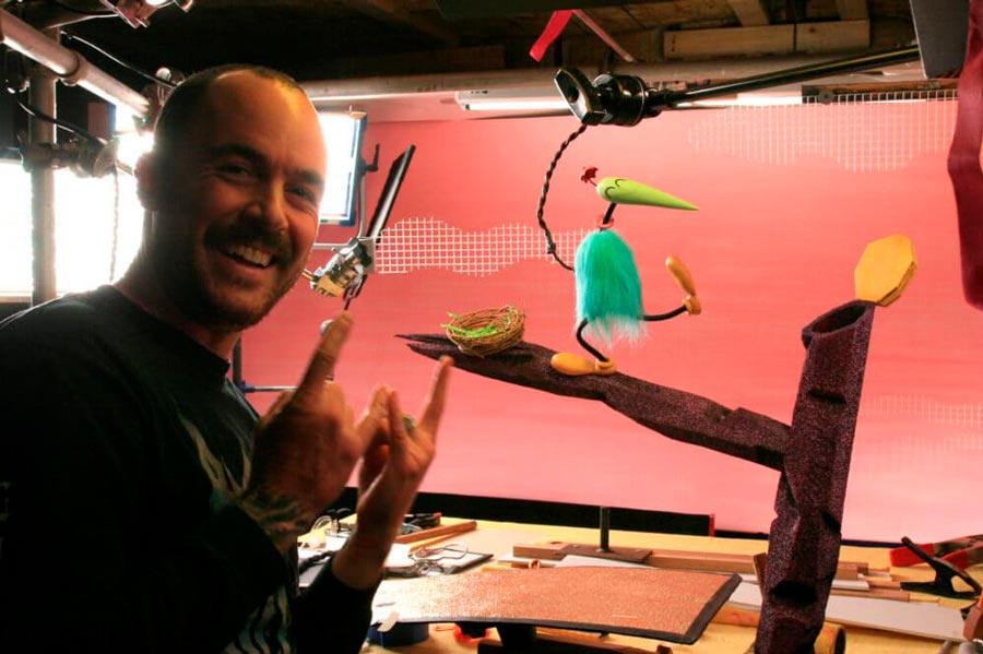 Max animador y director estadounidense, fundador de RatBat studios, su propio estudio creativo, con 16 de experiencia en la industria de la animación