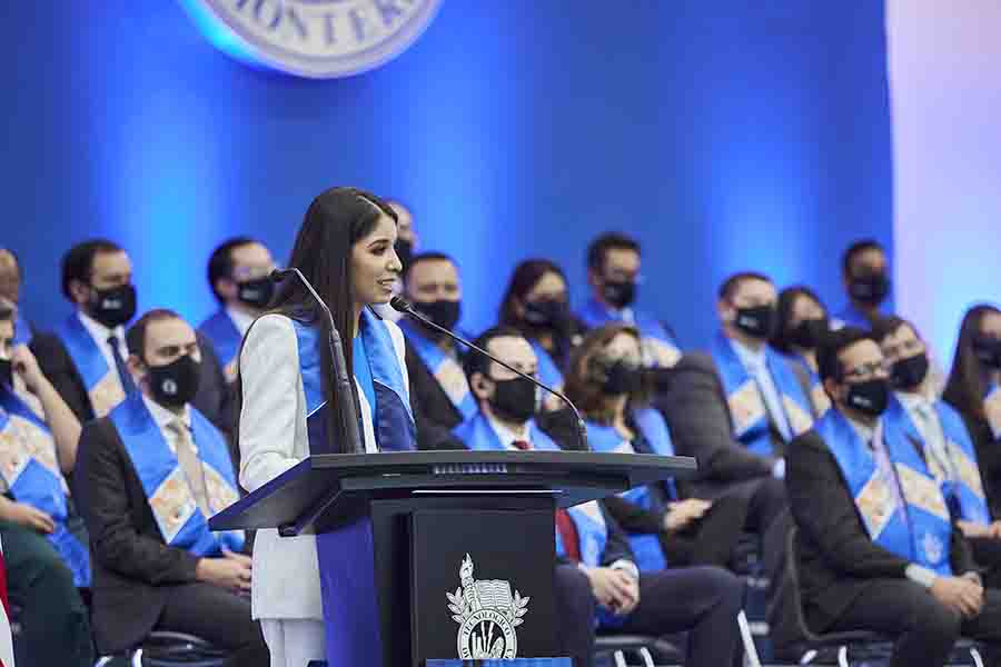 David Garza dirigió un mensaje a los recién graduados del campus Querétaro enfocado a que sean graduados transformadores de un cambio en su comunidad