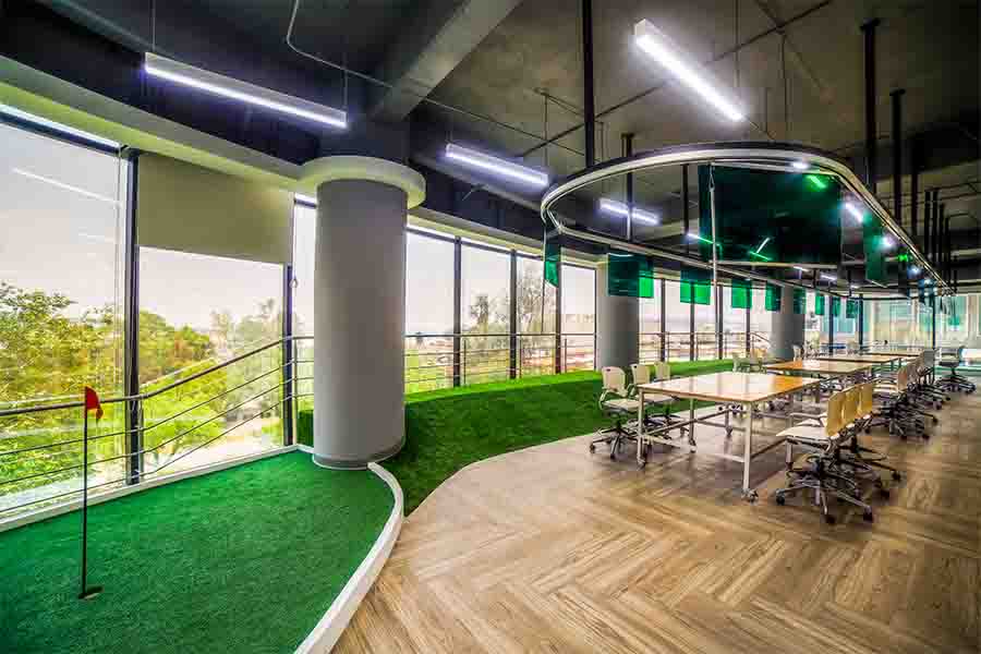 minigolf-nuevo-espacio-industrias-creativas-tec-cem