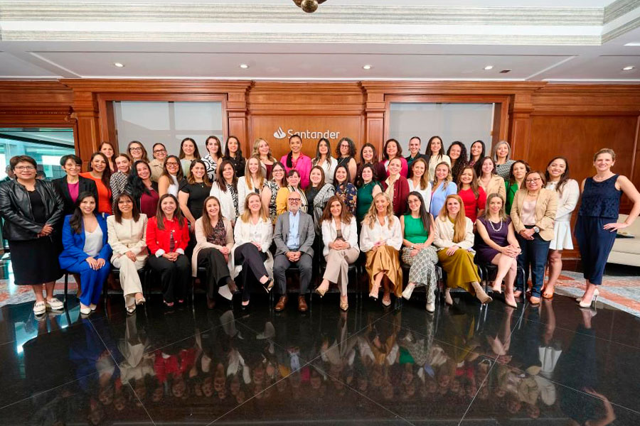 Mujeres líderes del programa Santander W50
