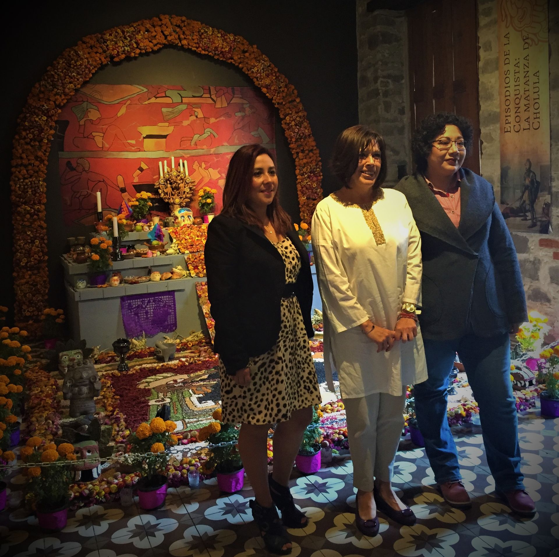 Presentan Ofrenda cholulteca