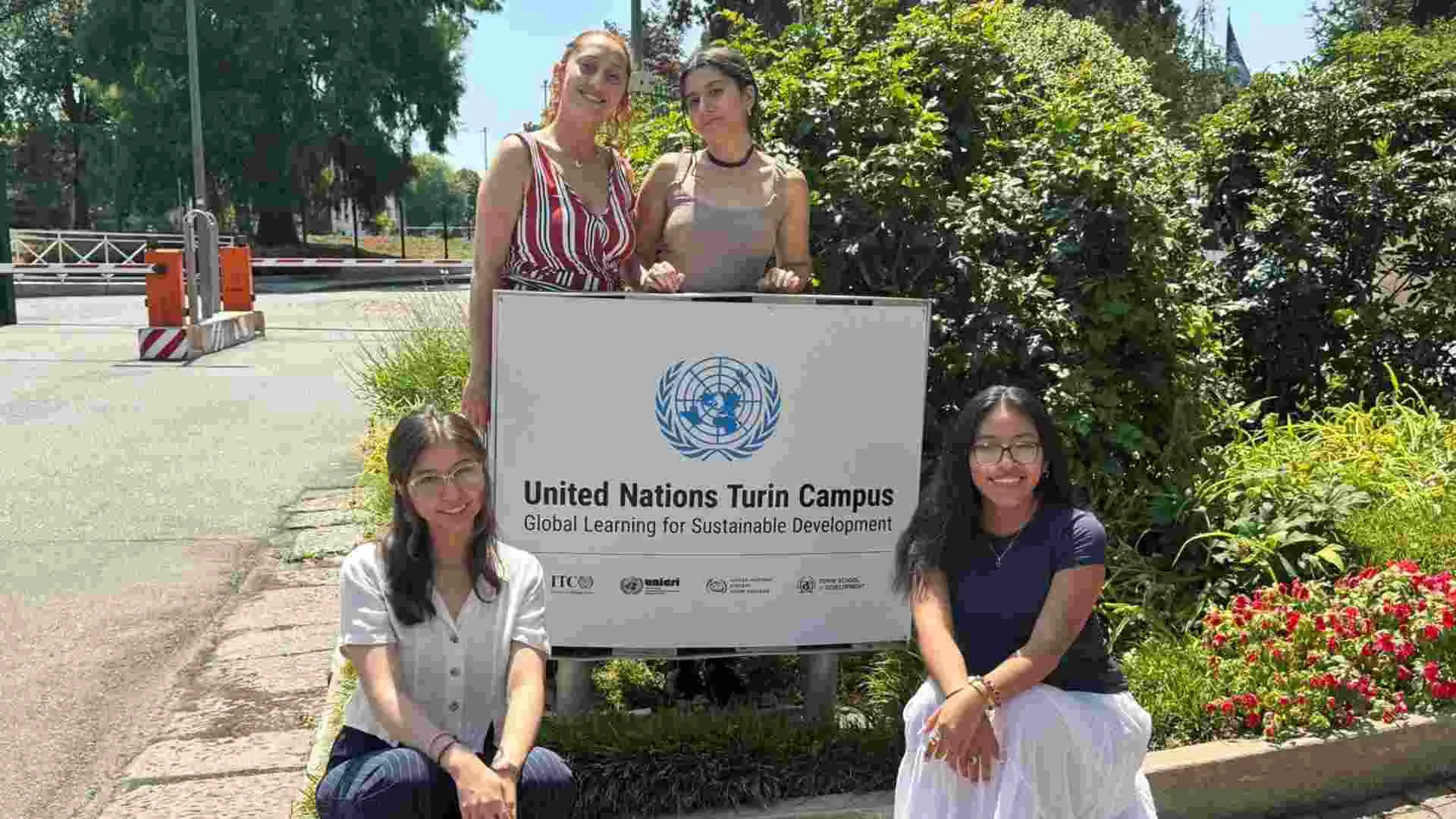 Alumna Tec campus Puebla recibe mención honorífica en el Premio Estatal de la Juventud