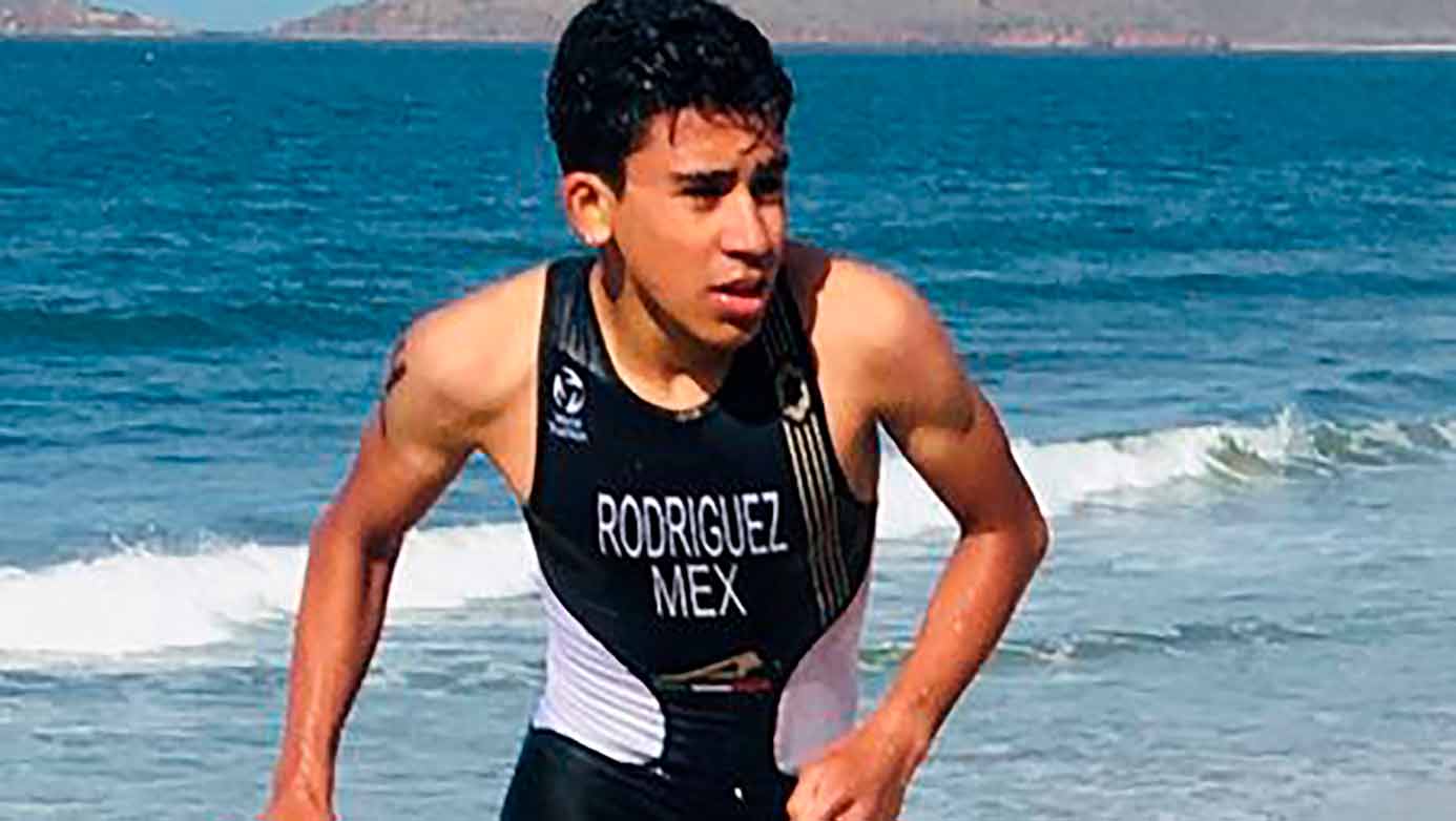 Triatleta destacado y alumno de PrepaTec Pablo Rodríguez.