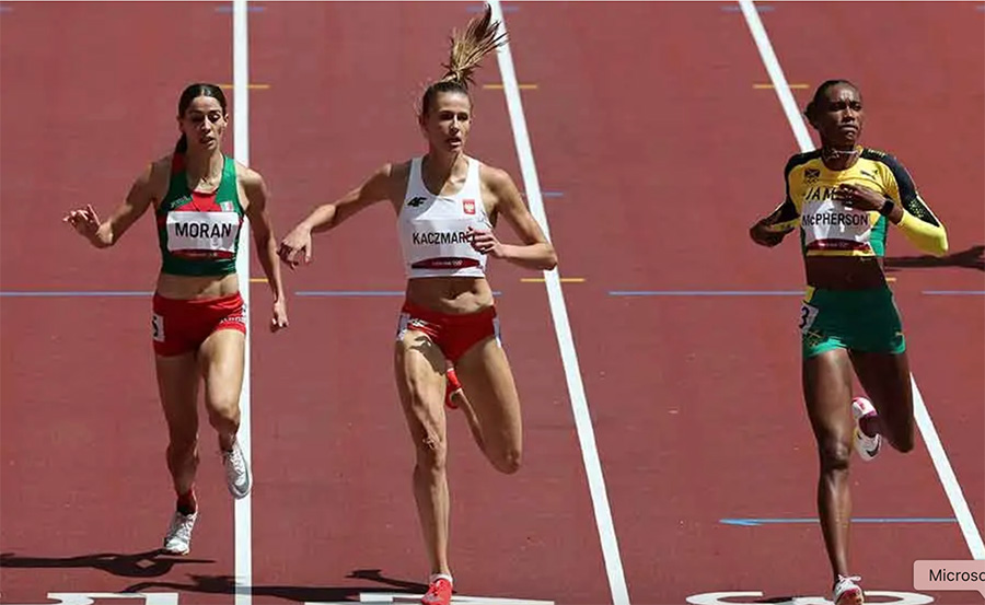 Paola Morán en competencia