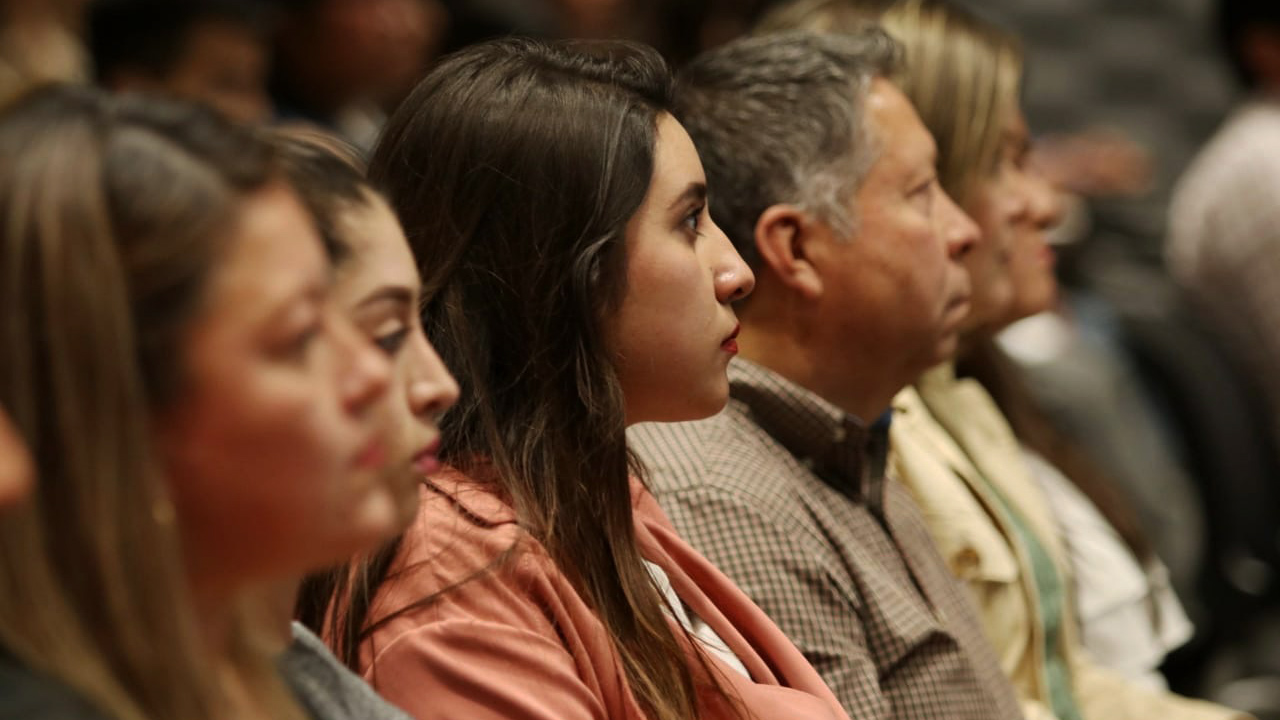 Participantes de la charla