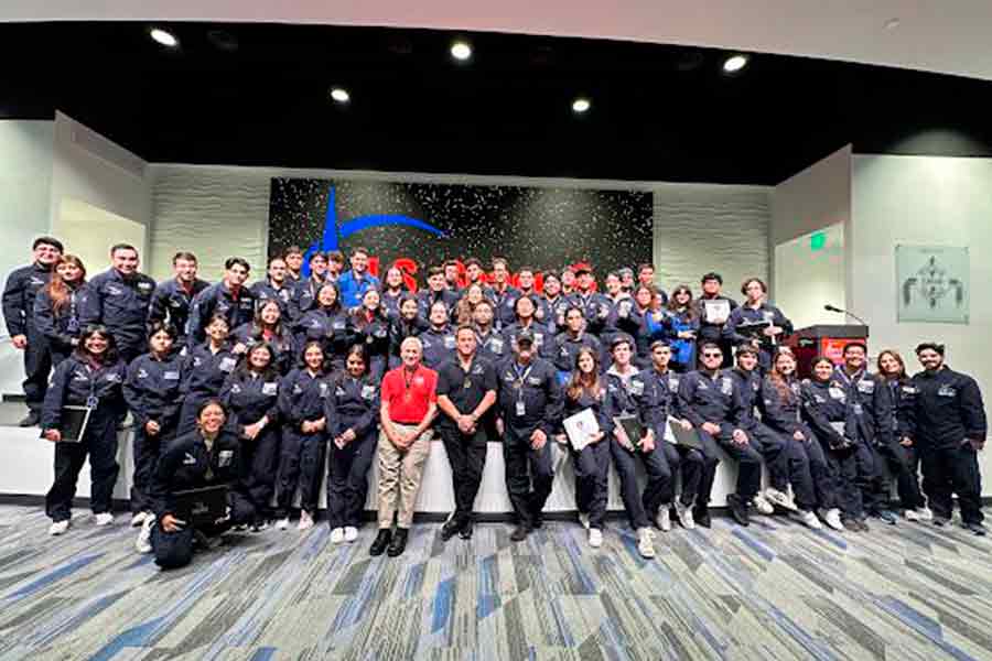 Seleccionados que participaron en el programa IASP con la NASA