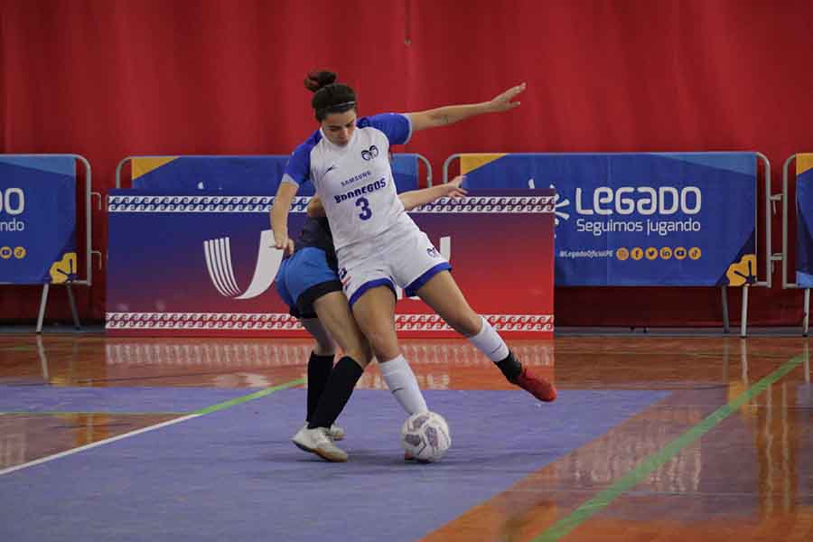 Partido de Borregos Monterrey femenil de futbol sala en FISU América en Perú.