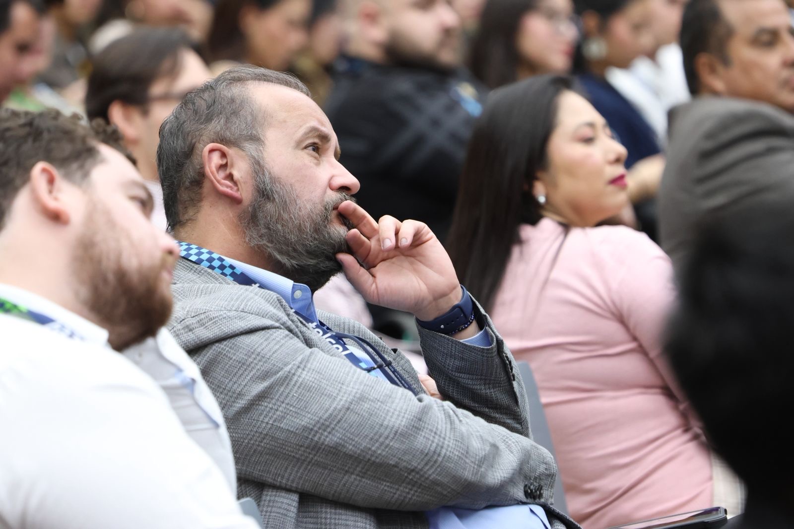 P&uacute;blico de la pl&aacute;tica 5 astros para el desarrollo profesional en incMTY.