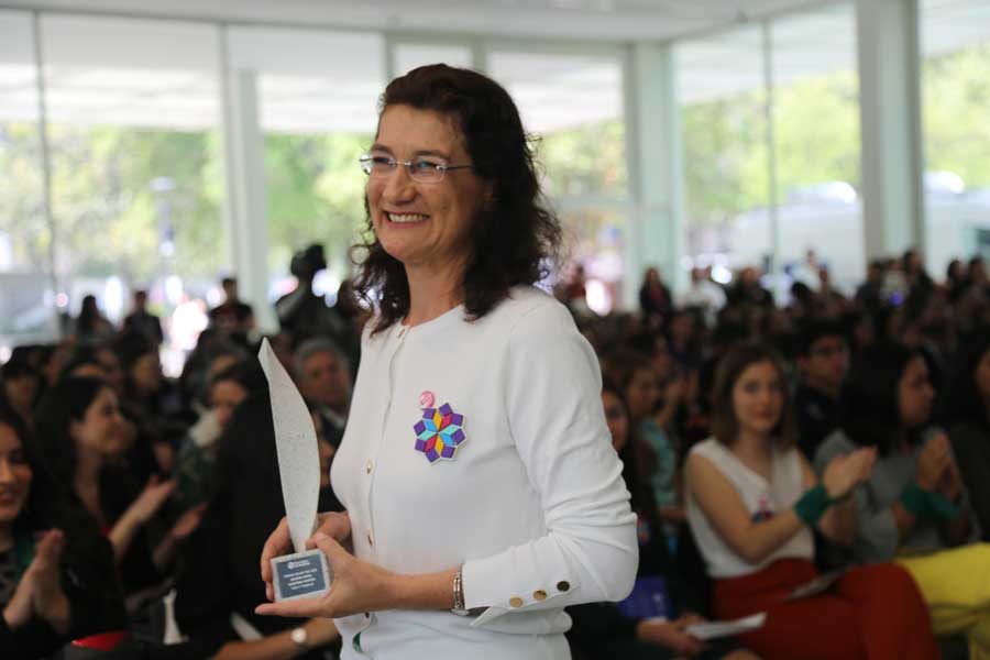 Las ganadoras del Premio Mujer Tec 2020 serán anunciadas en febrero