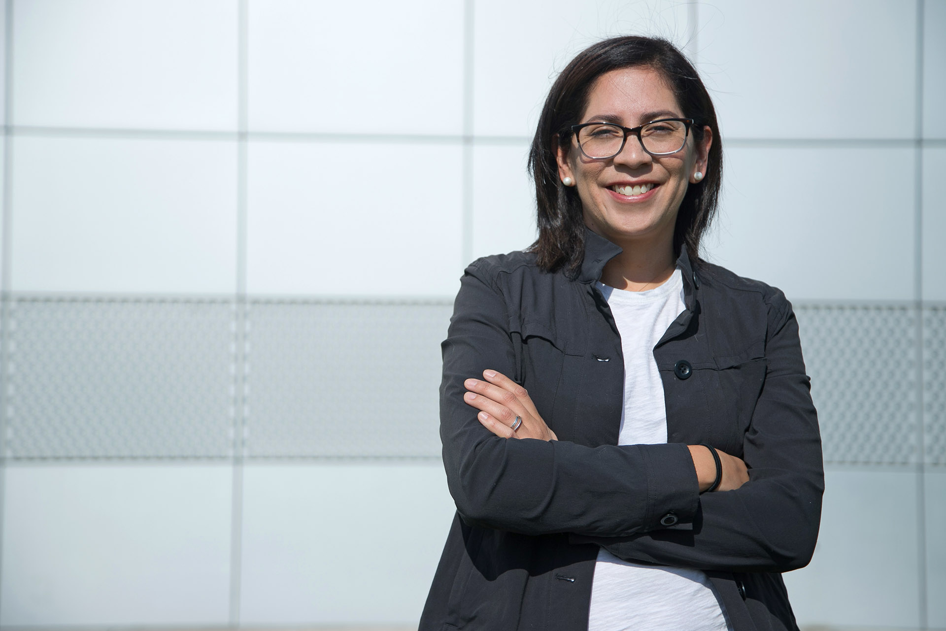 Cristina Bringas graduada de universidad en Querétaro