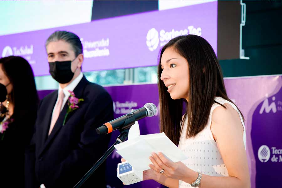 La baterista de jazz fue galardonada con el Premio Mujer Tec.