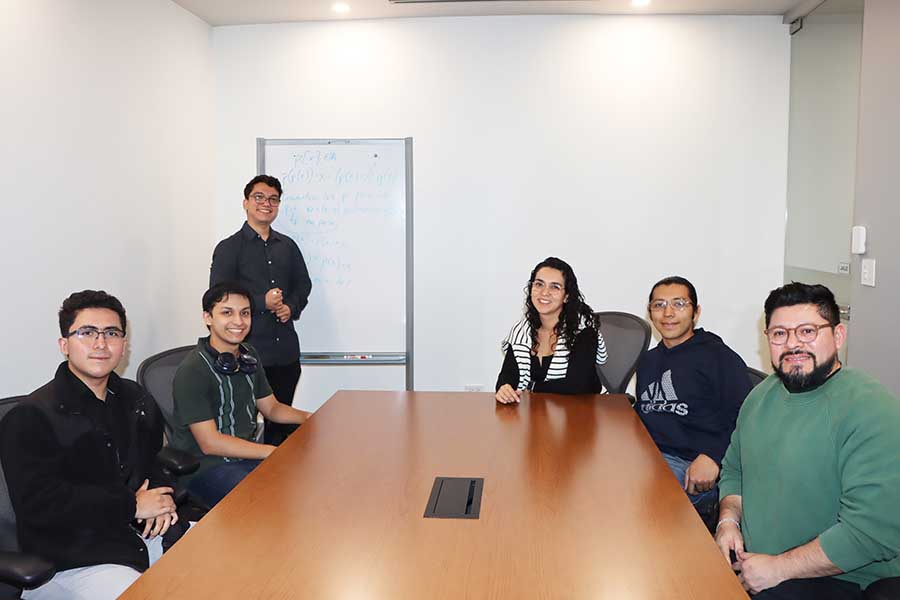 Estudiantes y profesores del Tec que asistieron a la Competencia Iberoamericana Interuniversitaria de Matem&aacute;ticas.