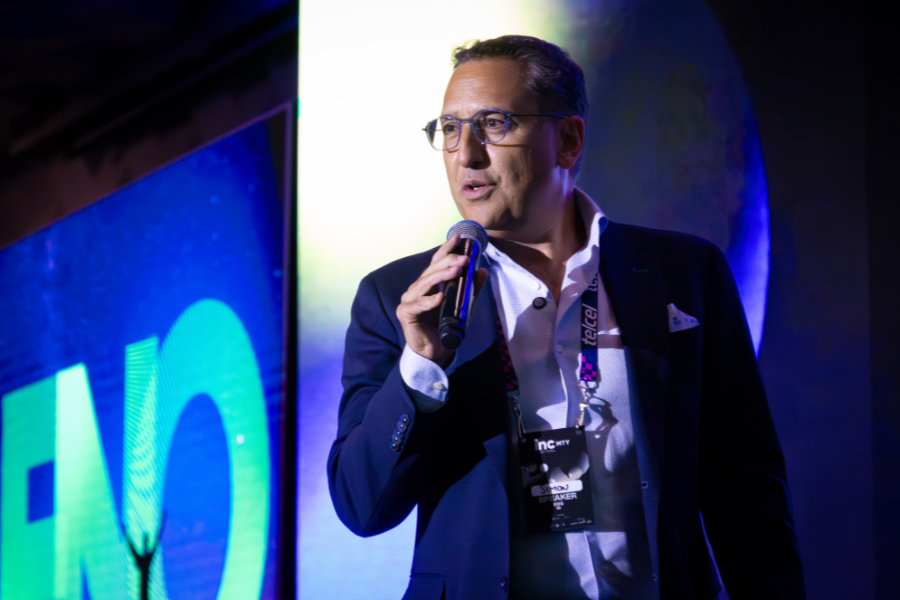 Sim&oacute;n Cohen durante incMTY