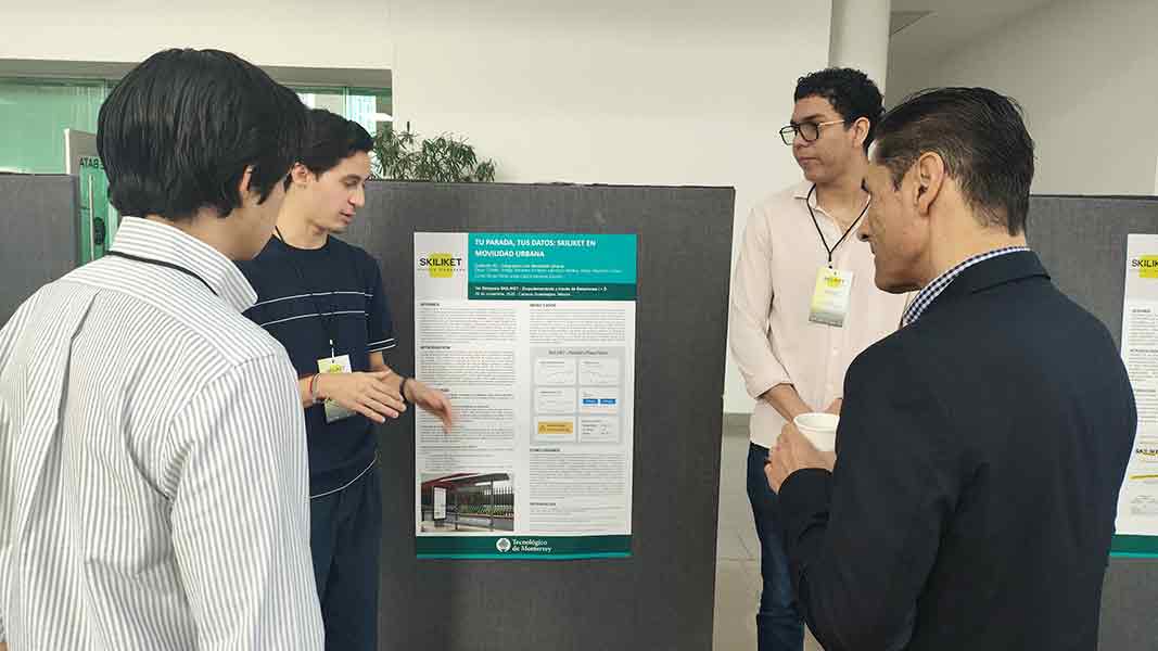 Simposio monitoreo ambiental llamado SKILIKET en el Tec Guadalajara. 