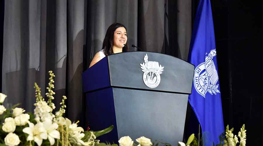 suheila da el discurso de su generación de prepatec laguna