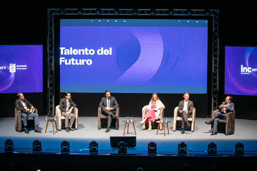 Panel Talento del Futuro.