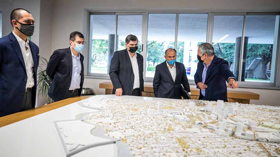 Embajador de Portugal en México visita Tec de Monterrey para conocer proyectos de la institución