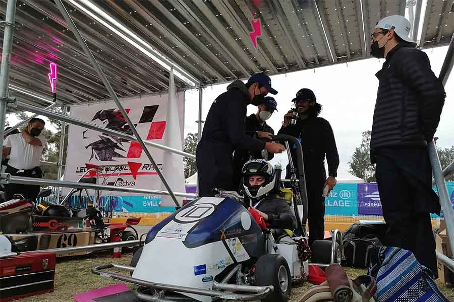 Estudiantes de Tec Santa Fe presentes con escudería en Fórmula E