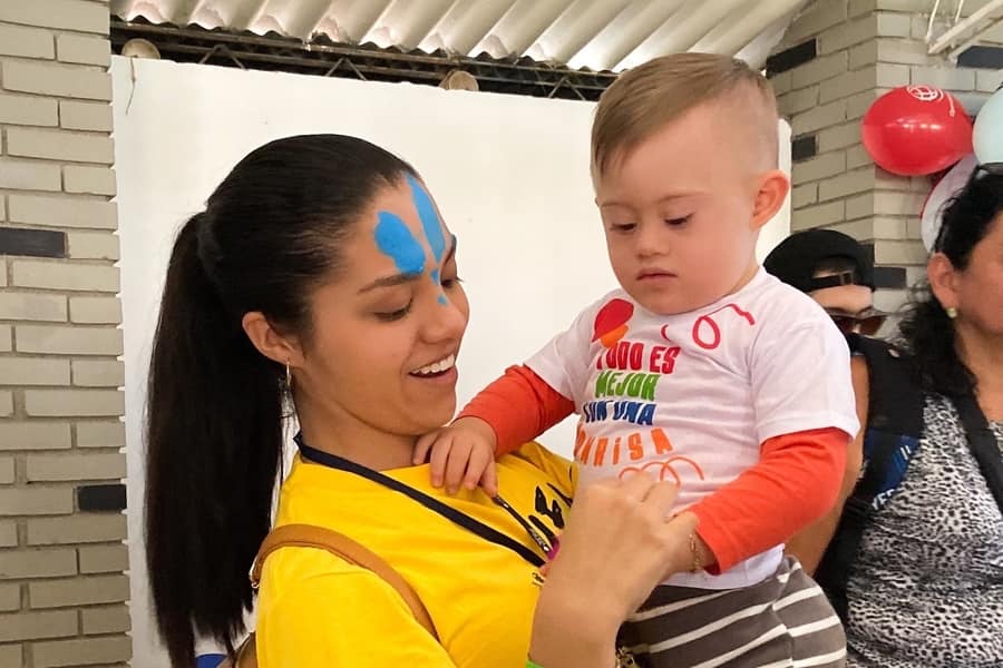 Ruth del Socorro, presidente del GE “Operación Sonrisa”, lleva 6 años como voluntaria de la organización